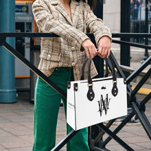 Lade das Bild in den Galerie-Viewer, Most High Win: Women's Tote Bag