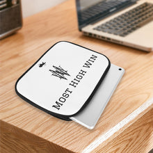 Lade das Bild in den Galerie-Viewer, Most High Win: iPad Bag case
